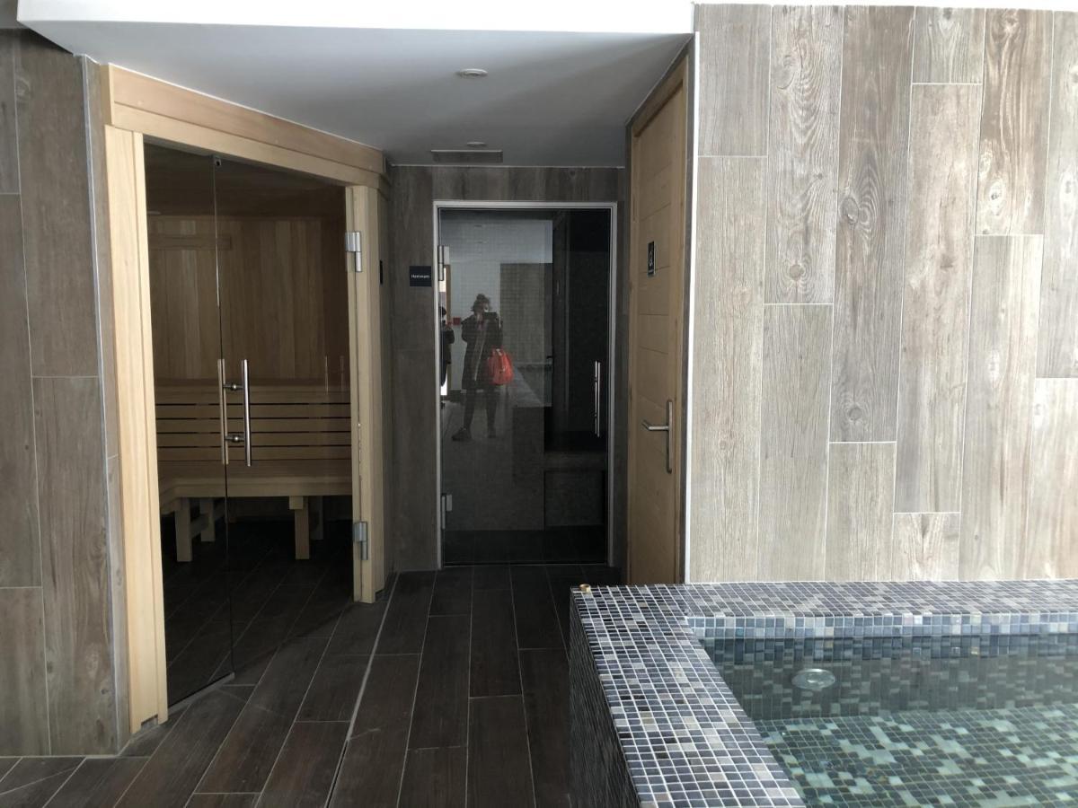 Le Chateau D'Hermonville B&B / Chambres D'Hotes Dış mekan fotoğraf
